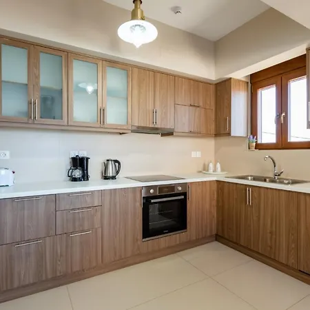 Apartment Homeleader *